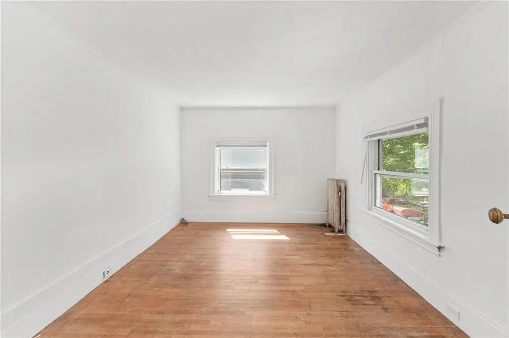 72 Whitmarsh Street Providence RI 02907