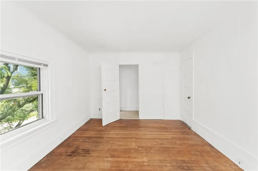 72 Whitmarsh Street Providence RI 02907