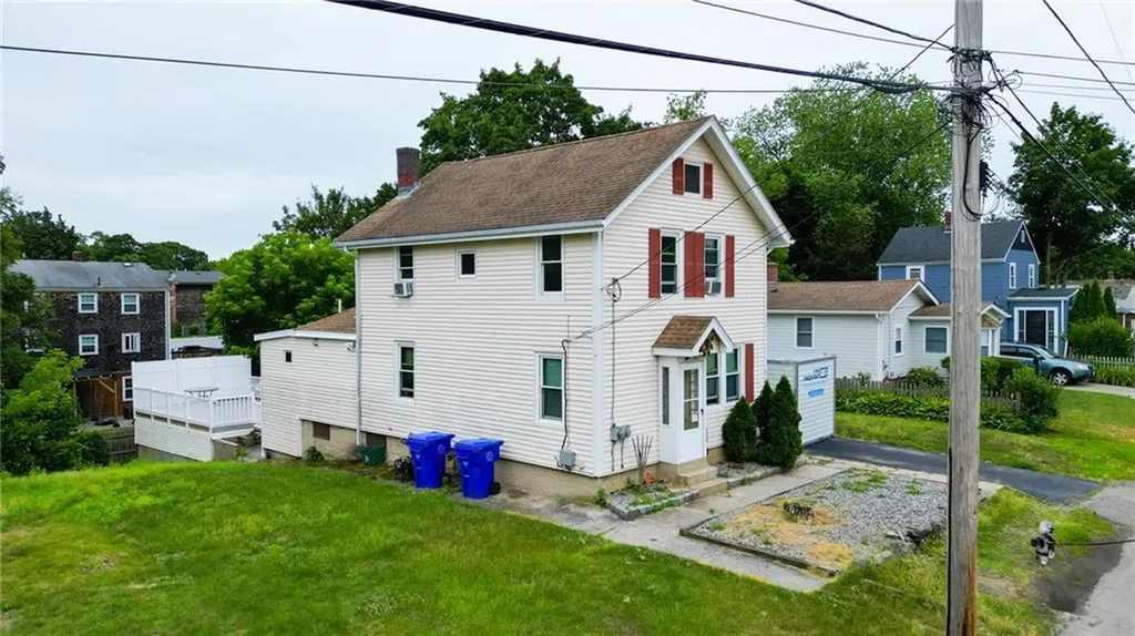 52 Planet Avenue East Providence RI 02915