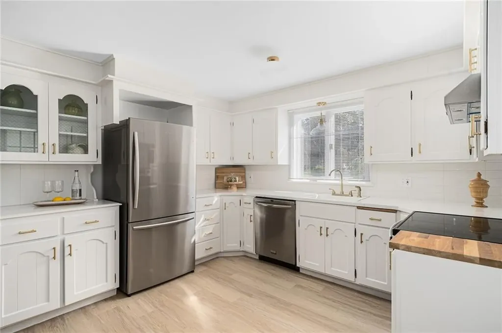 68 Irene Boulevard Woonsocket RI 02895