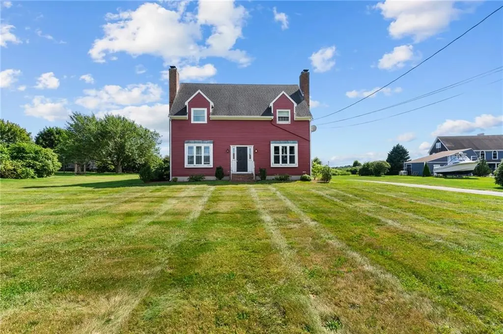 223 Oliphant Lane Middletown RI 02842