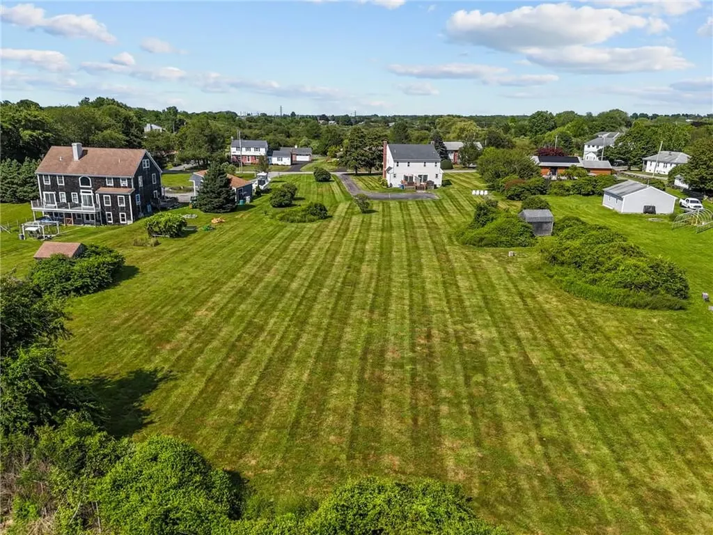 223 Oliphant Lane Middletown RI 02842