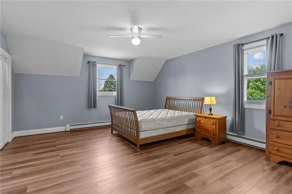 223 Oliphant Lane Middletown RI 02842