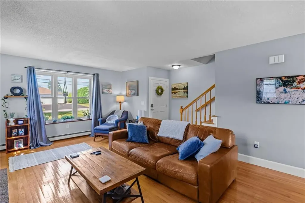 223 Oliphant Lane Middletown RI 02842