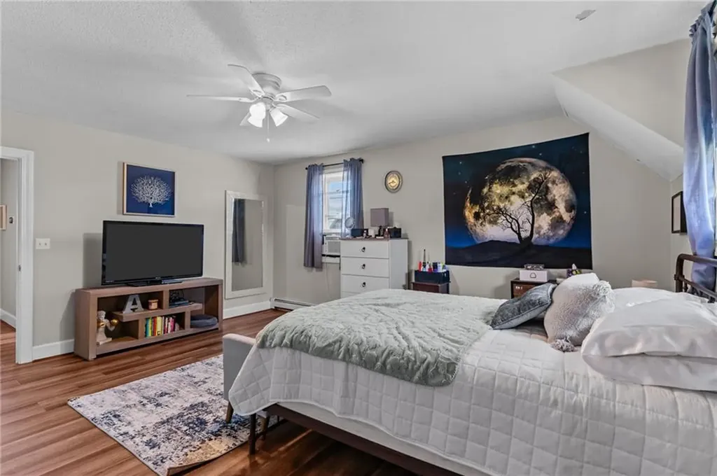 223 Oliphant Lane Middletown RI 02842
