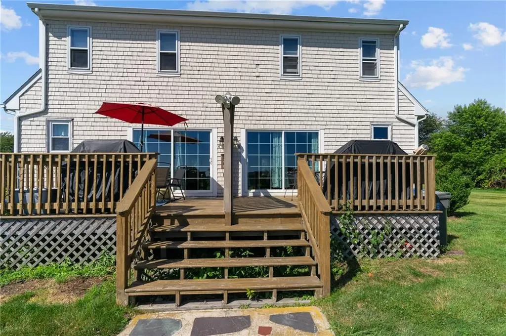 223 Oliphant Lane Middletown RI 02842