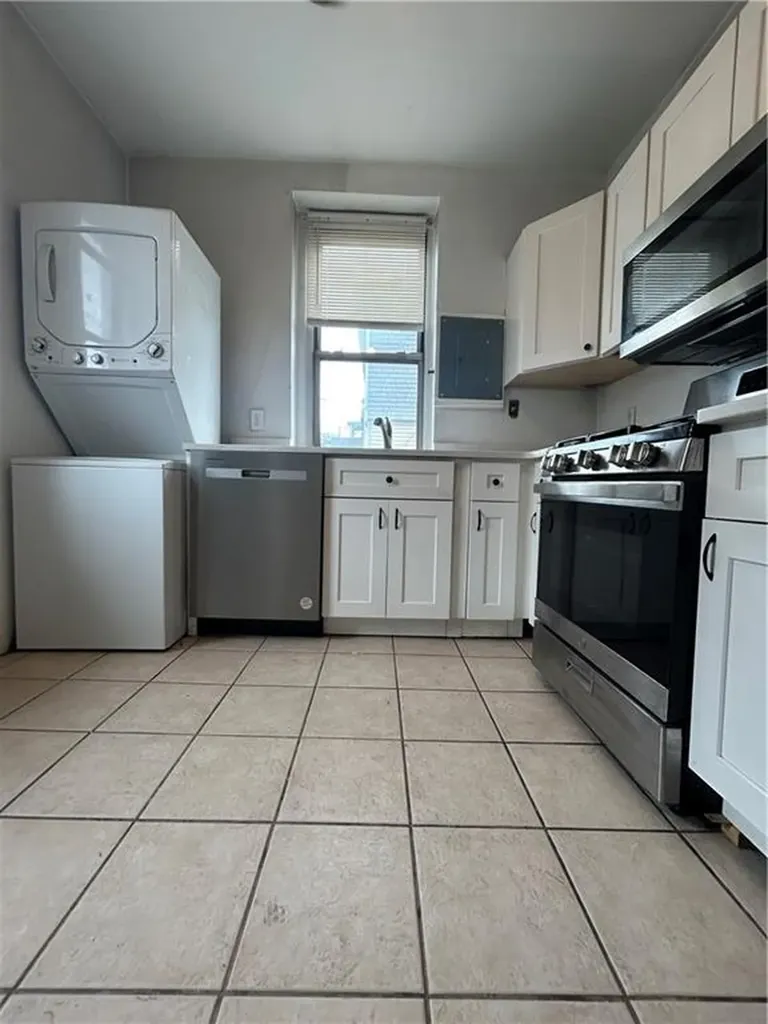 374 Thames Street Newport RI 02840