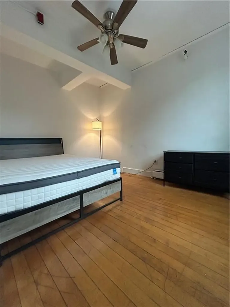374 Thames Street Newport RI 02840