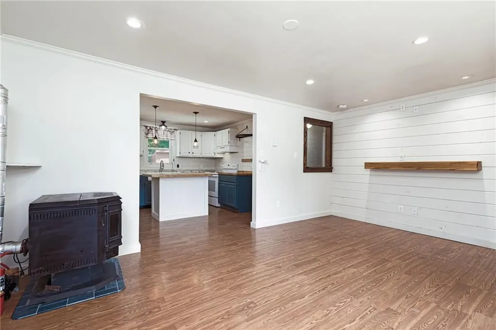 10 Ship Street Jamestown RI 02835