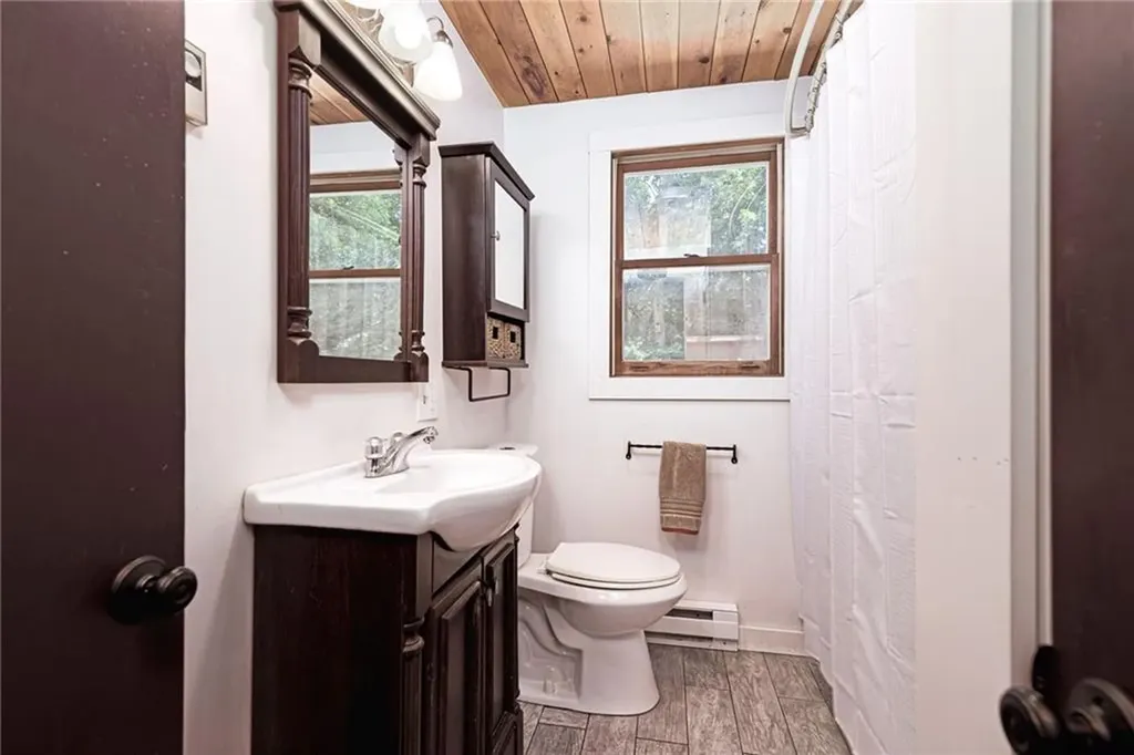 10 Ship Street Jamestown RI 02835