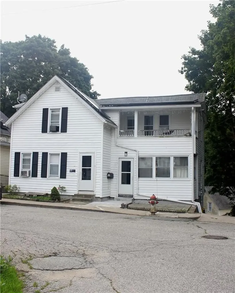 15 Mill Street West Warwick RI 02893