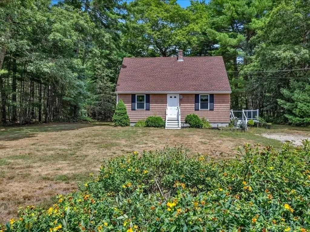 37 Riverview Drive Charlestown RI 02813
