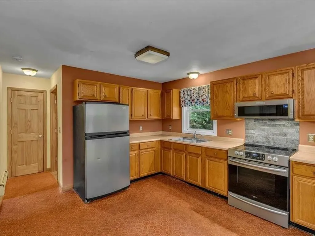 37 Riverview Drive Charlestown RI 02813