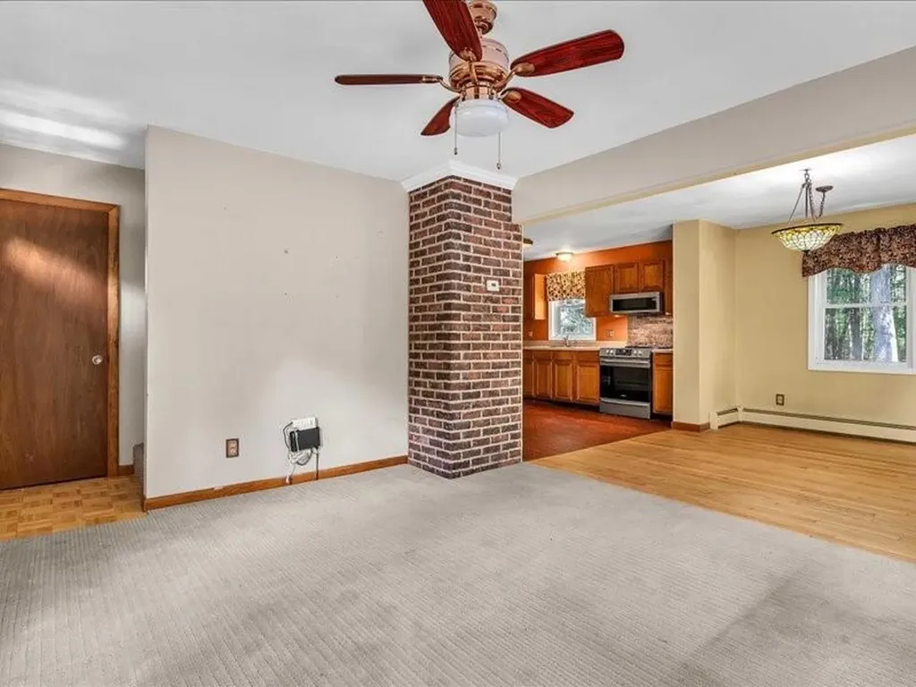 37 Riverview Drive Charlestown RI 02813