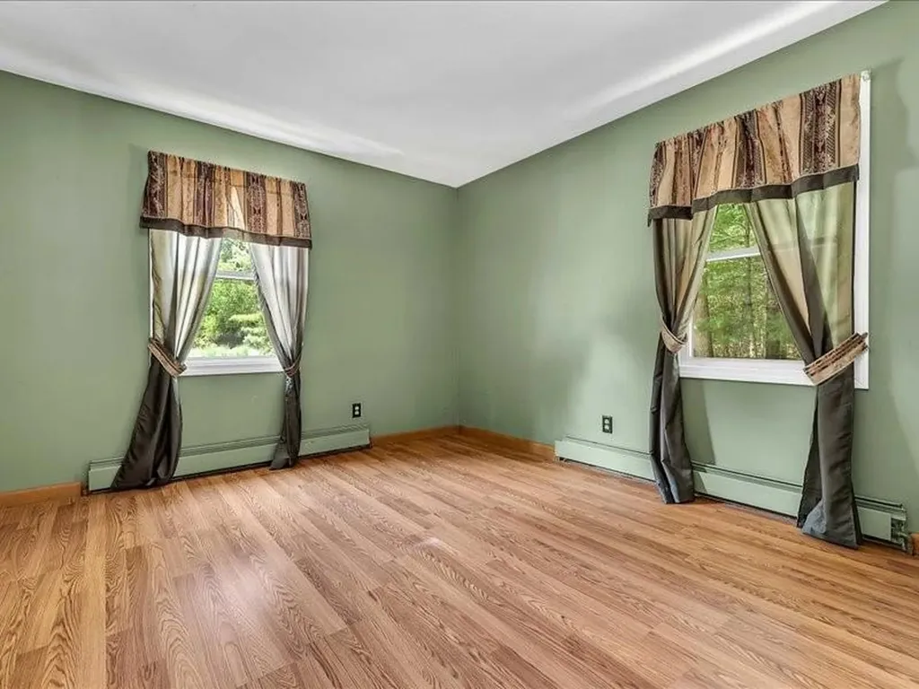 37 Riverview Drive Charlestown RI 02813