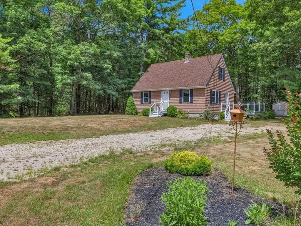37 Riverview Drive Charlestown RI 02813