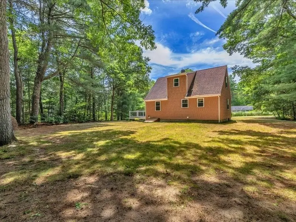 37 Riverview Drive Charlestown RI 02813