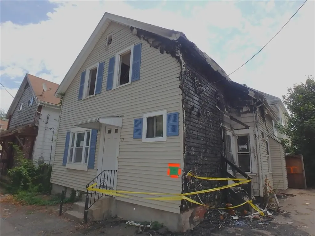 14 Martin Court Pawtucket RI 02860