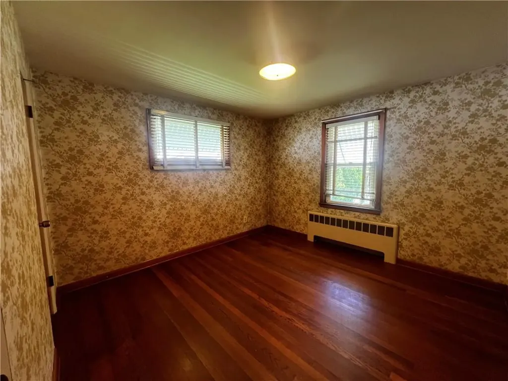 63 Maplecrest Drive Pawtucket RI 02861