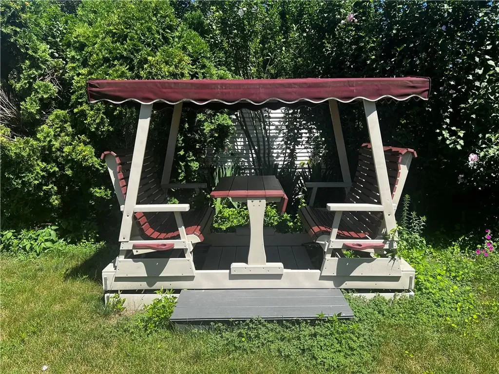 63 Maplecrest Drive Pawtucket RI 02861