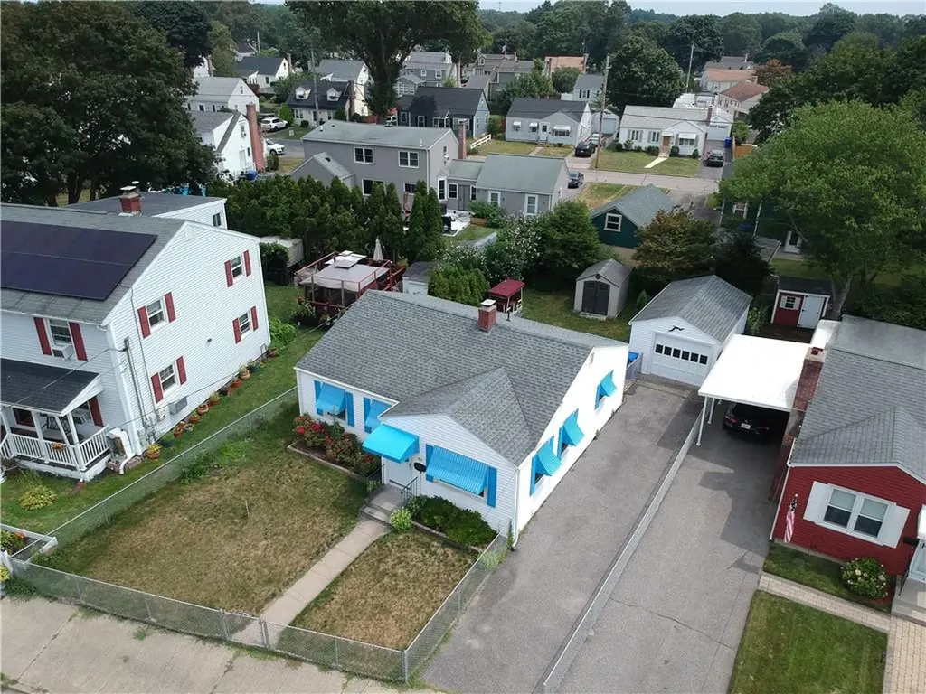 63 Maplecrest Drive Pawtucket RI 02861