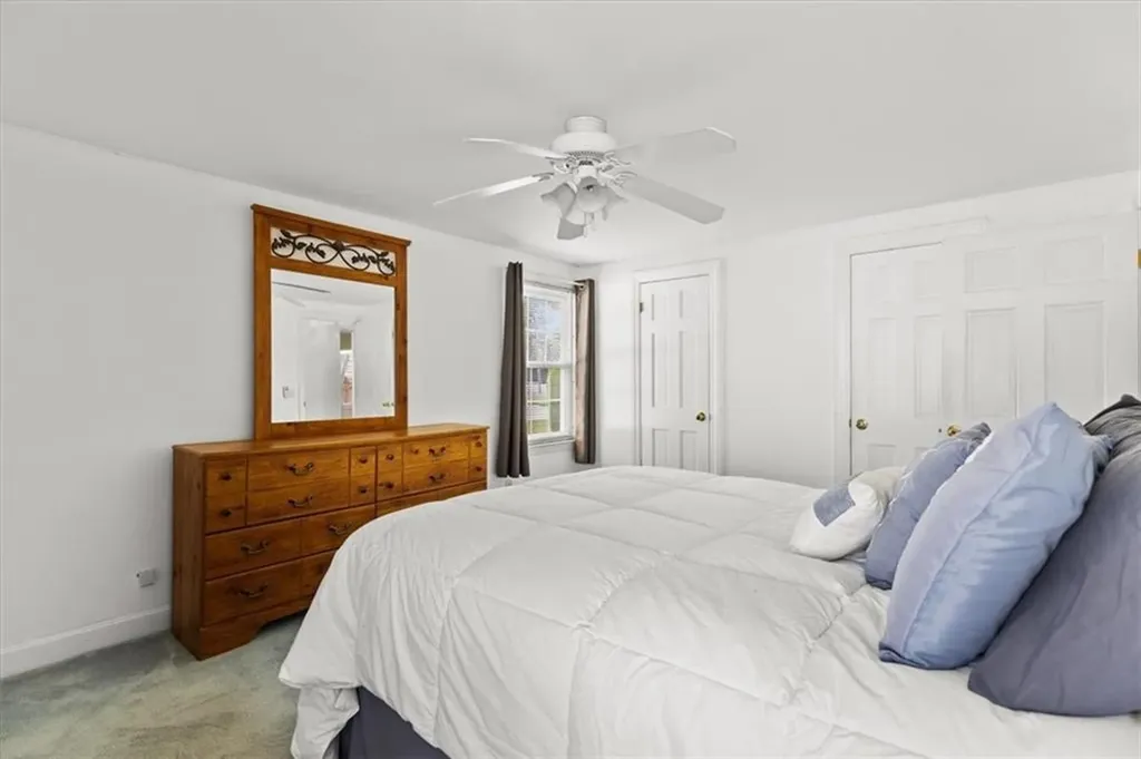 16 Kingsford Avenue East Providence RI 02915
