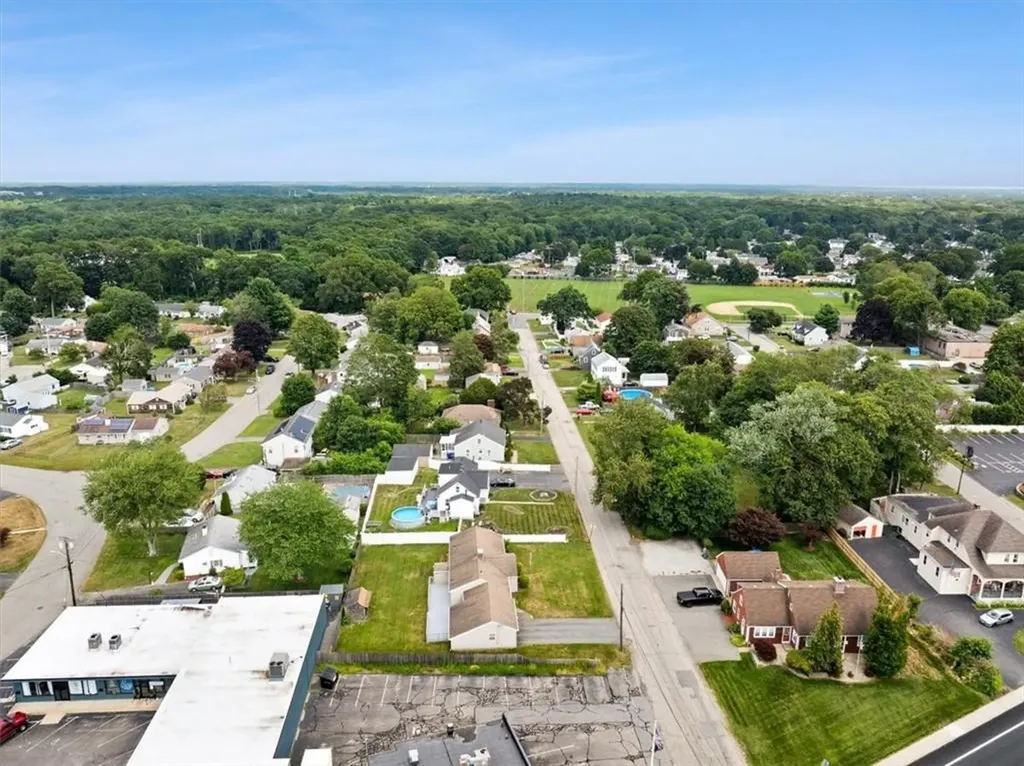 16 Kingsford Avenue East Providence RI 02915