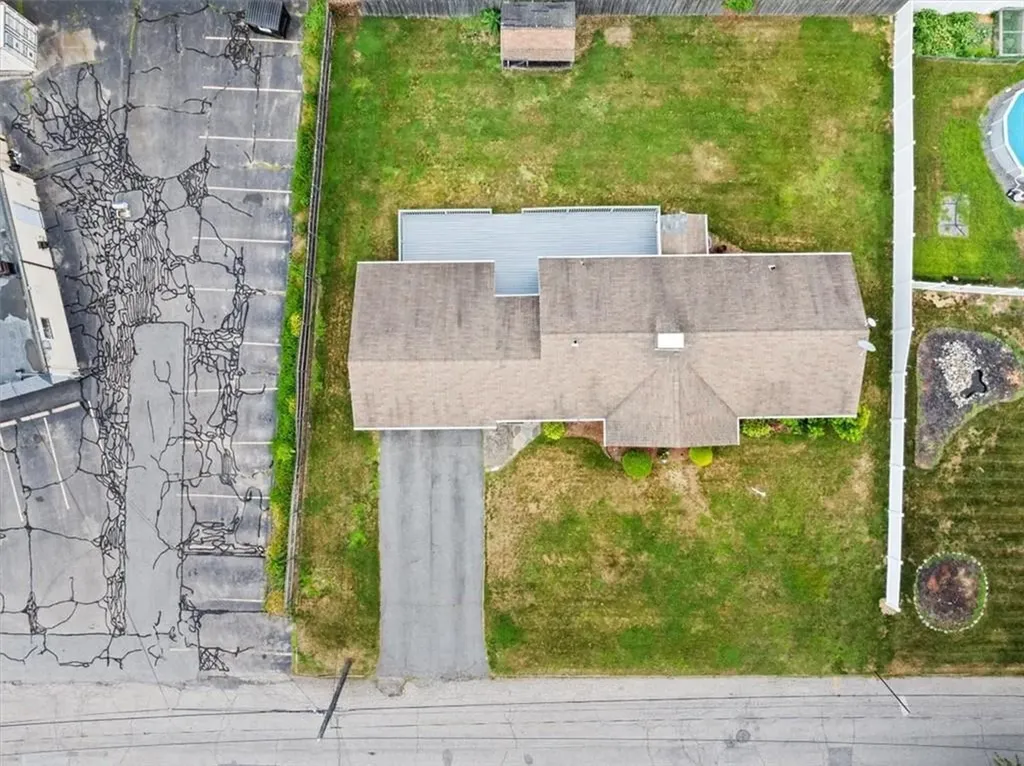 16 Kingsford Avenue East Providence RI 02915