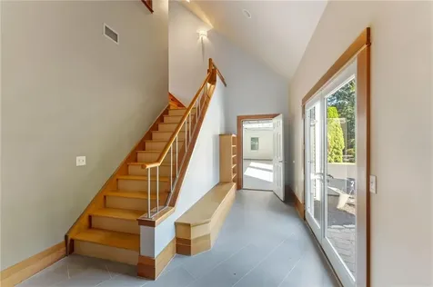 16 Hillside Road Cumberland RI 02864