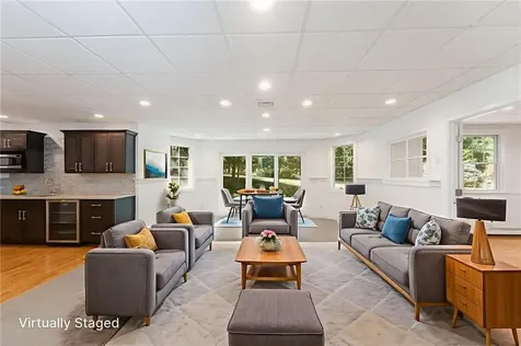 16 Hillside Road Cumberland RI 02864