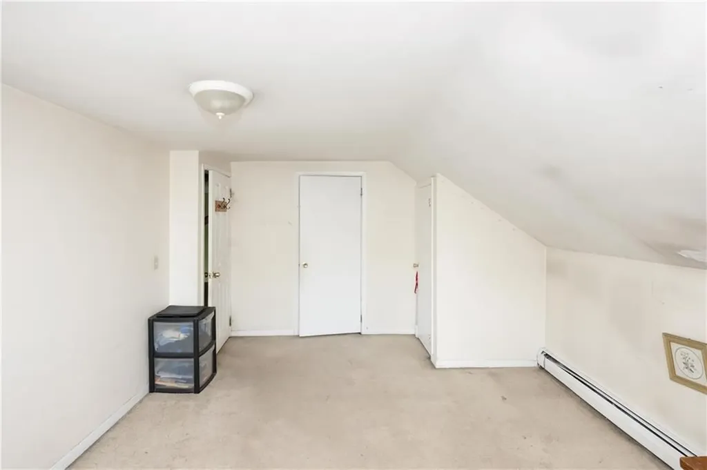 15 Tew Place Providence RI 02906