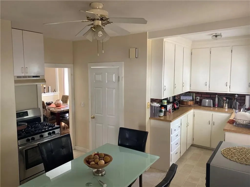 33 35 Pine Street East Providence RI 02915