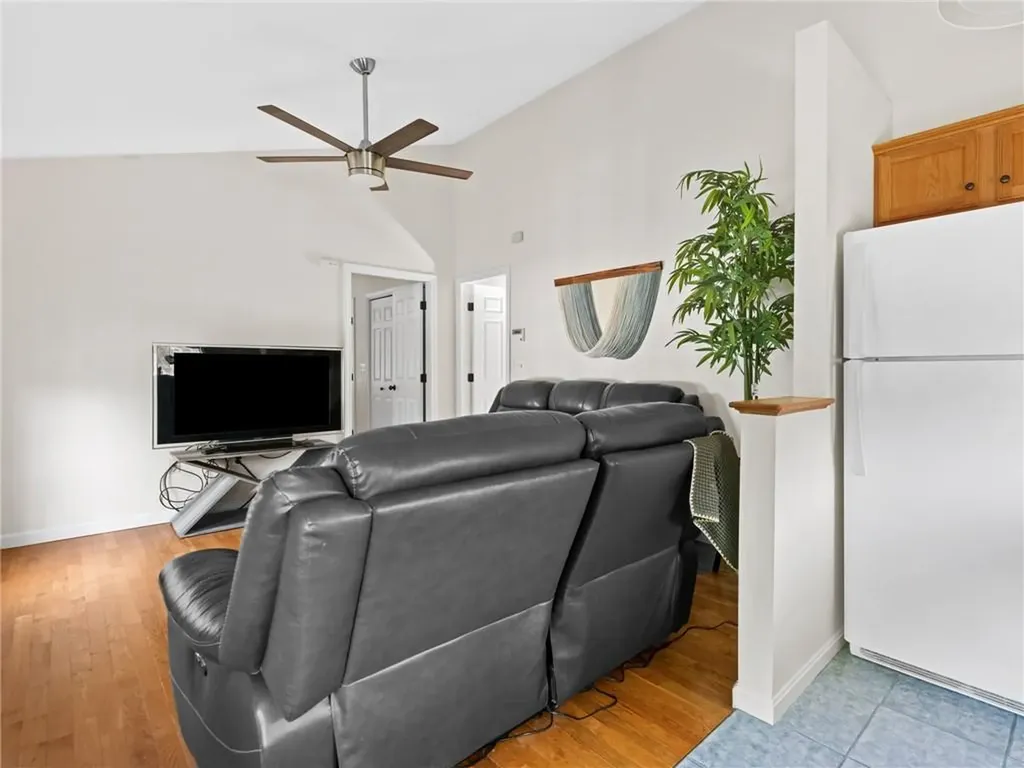 45 Silo Drive Cranston RI 02921