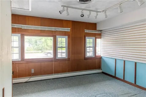 5393 Post Road East Greenwich RI 02818