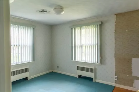 5393 Post Road East Greenwich RI 02818