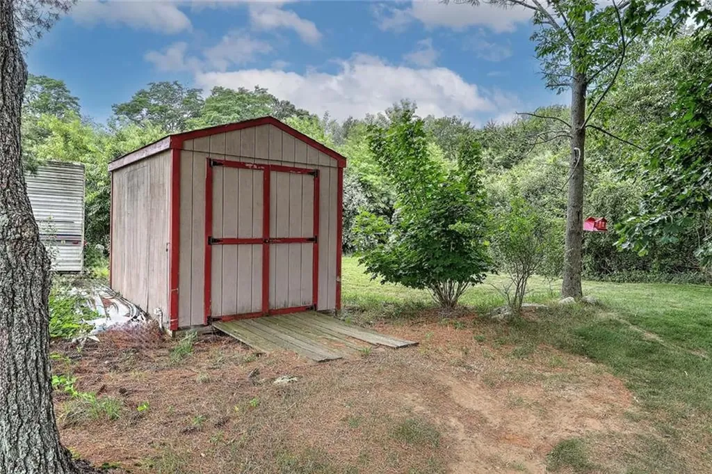 61 Reservoir Avenue Johnston RI 02919