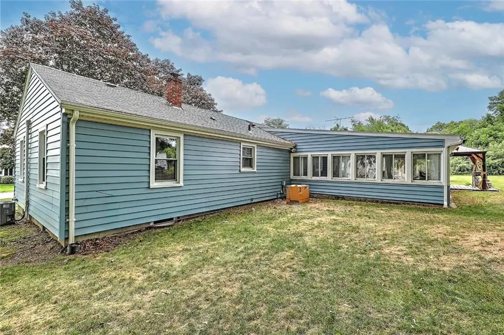 61 Reservoir Avenue Johnston RI 02919