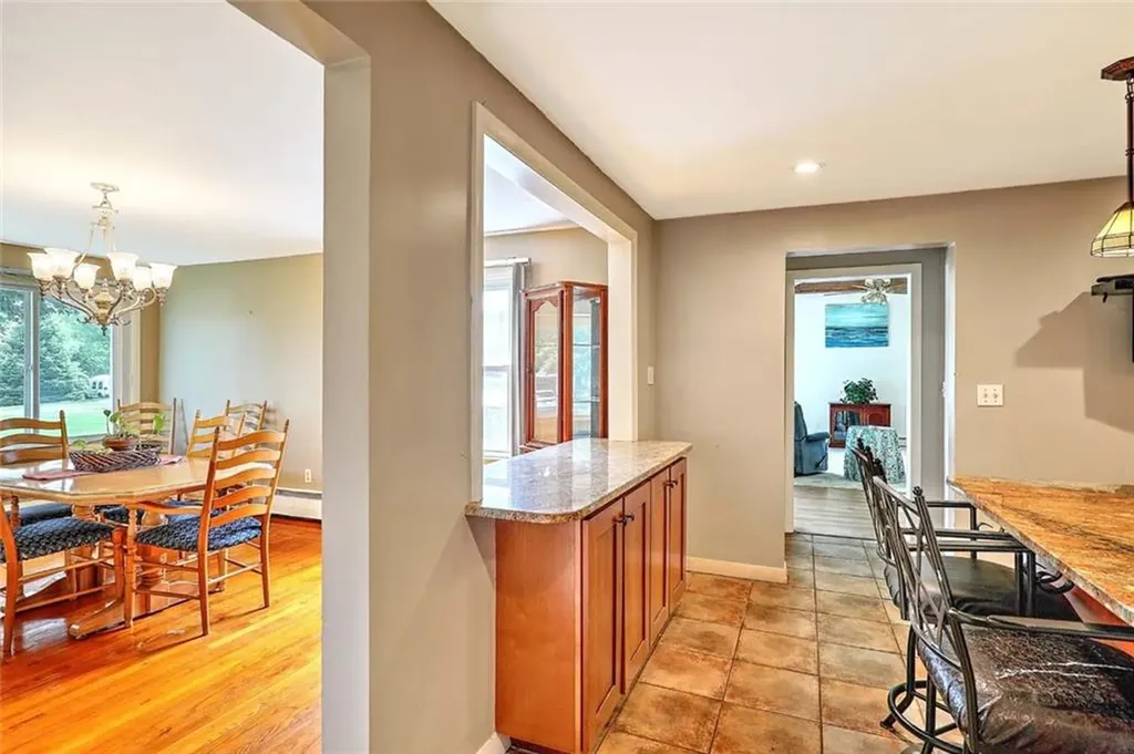 61 Reservoir Avenue Johnston RI 02919