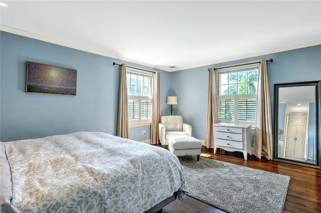 9 Kenilworth Way Pawtucket RI 02860