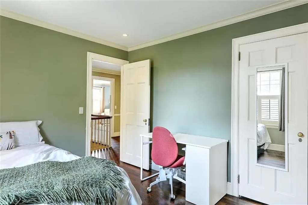 9 Kenilworth Way Pawtucket RI 02860