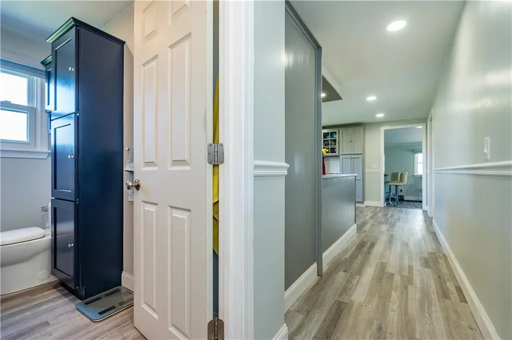 43 Deerfield Drive Warwick RI 02886