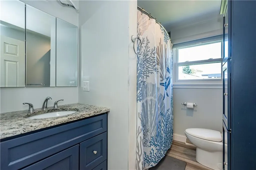 43 Deerfield Drive Warwick RI 02886