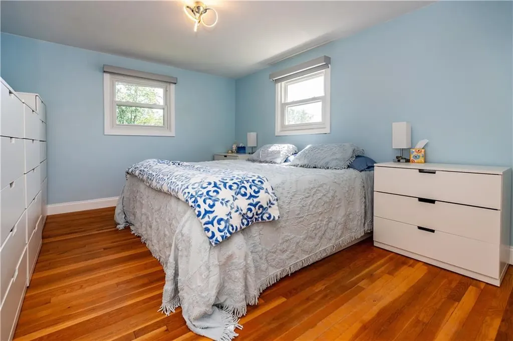 43 Deerfield Drive Warwick RI 02886