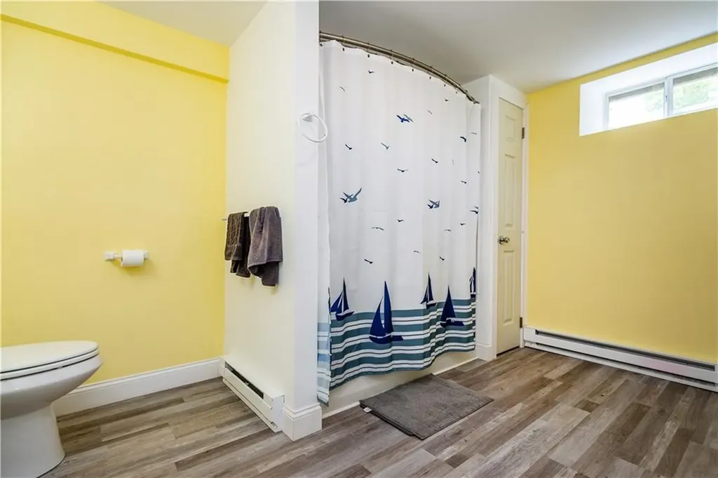 43 Deerfield Drive Warwick RI 02886