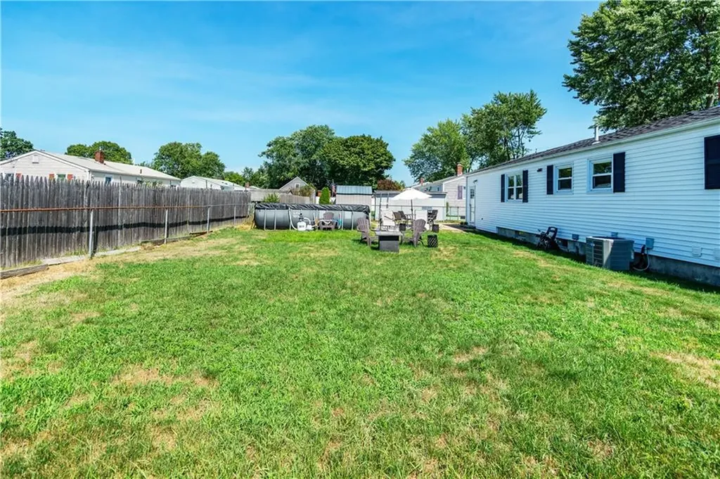 43 Deerfield Drive Warwick RI 02886