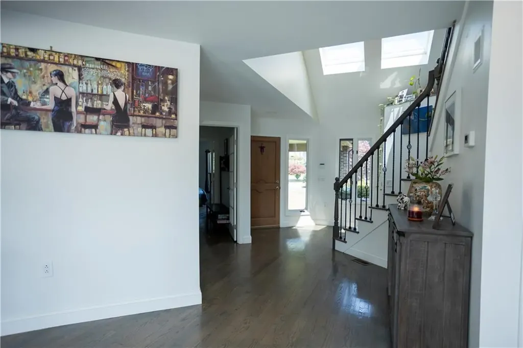 9 Katelan Court Cranston RI 02921