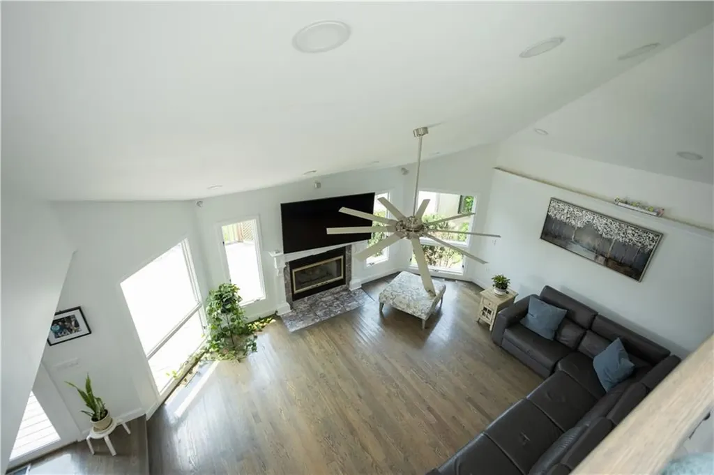 9 Katelan Court Cranston RI 02921