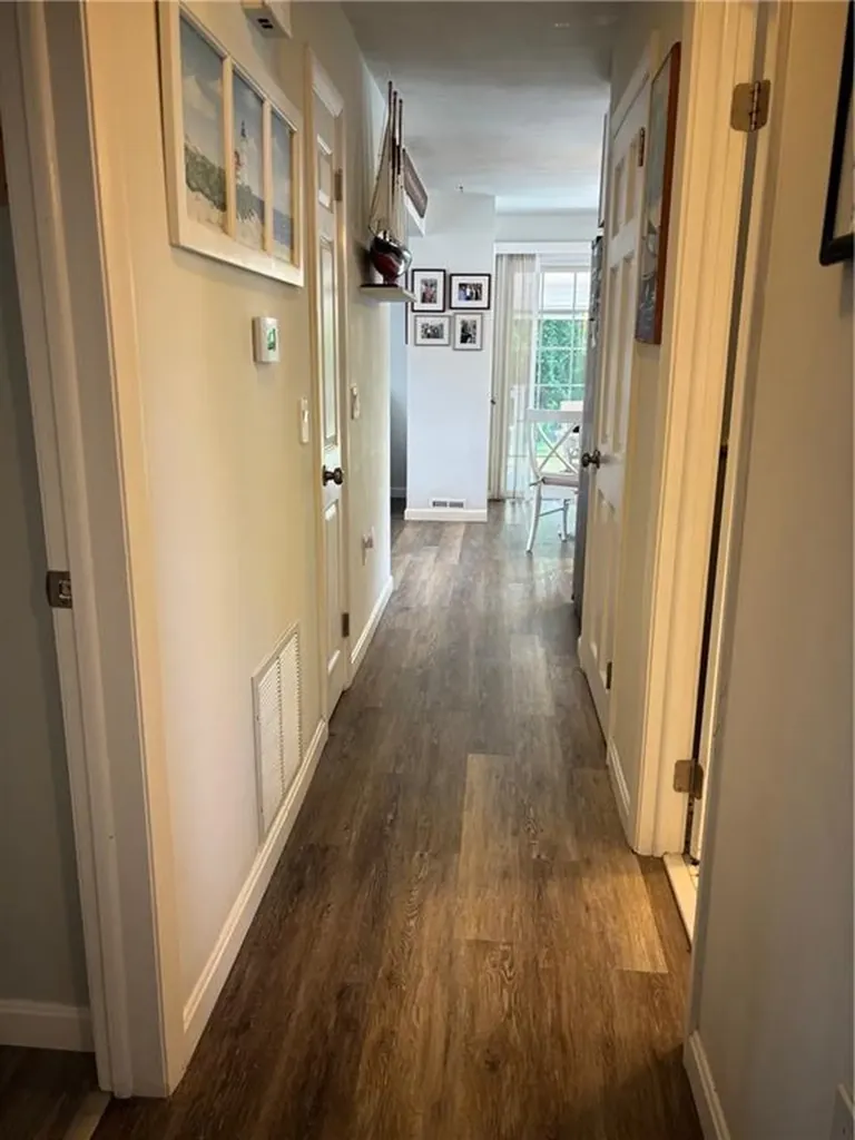 18 South Lewis Street Charlestown RI 02813