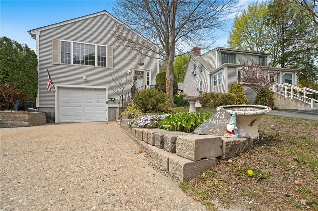 43 Royal Avenue Cranston RI 02920