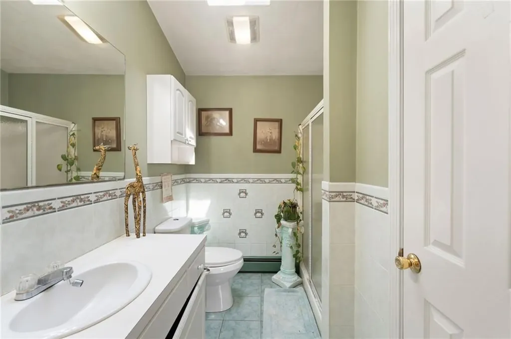 43 Royal Avenue Cranston RI 02920